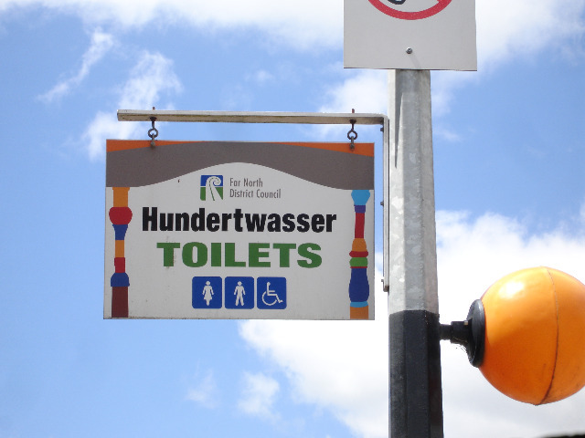 Hundertwasser Toilette