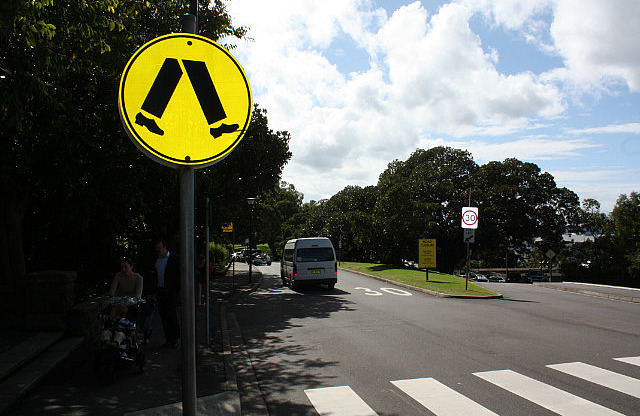 Australisches Fussgängerstreifen-Schild